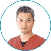 院長　上田哲司